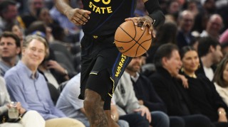 记者：国王GM佩里愿意放弃关于库明加的交易，不愿为其付出过高代价